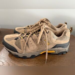 FILA Men’s Tan Suede Lace Up Hiking Shoes